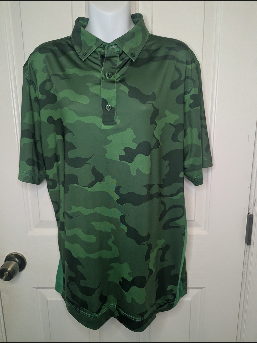 DEOLAX Mens M Polo Performance Moisture Wicking Green Camo Golf Shirt Casual Dry